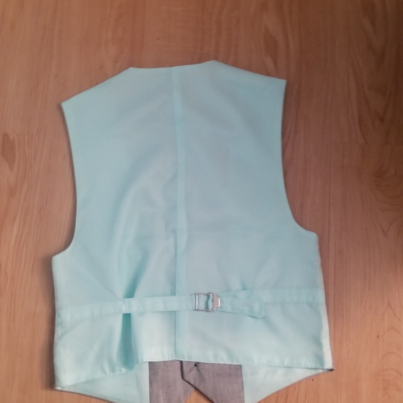 Calvin Klein kids dress vest - Picture 3 of 3